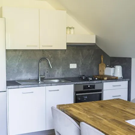 Posestvo Strnad - Boc Wellness Retreat Holiday home